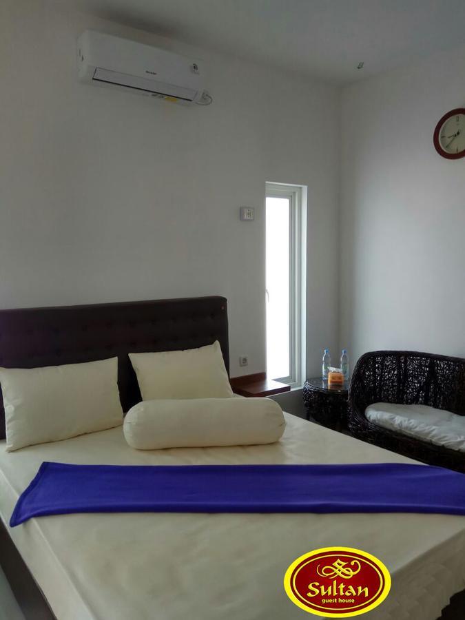 Sultan Guesthouse Tulungagung Exterior foto